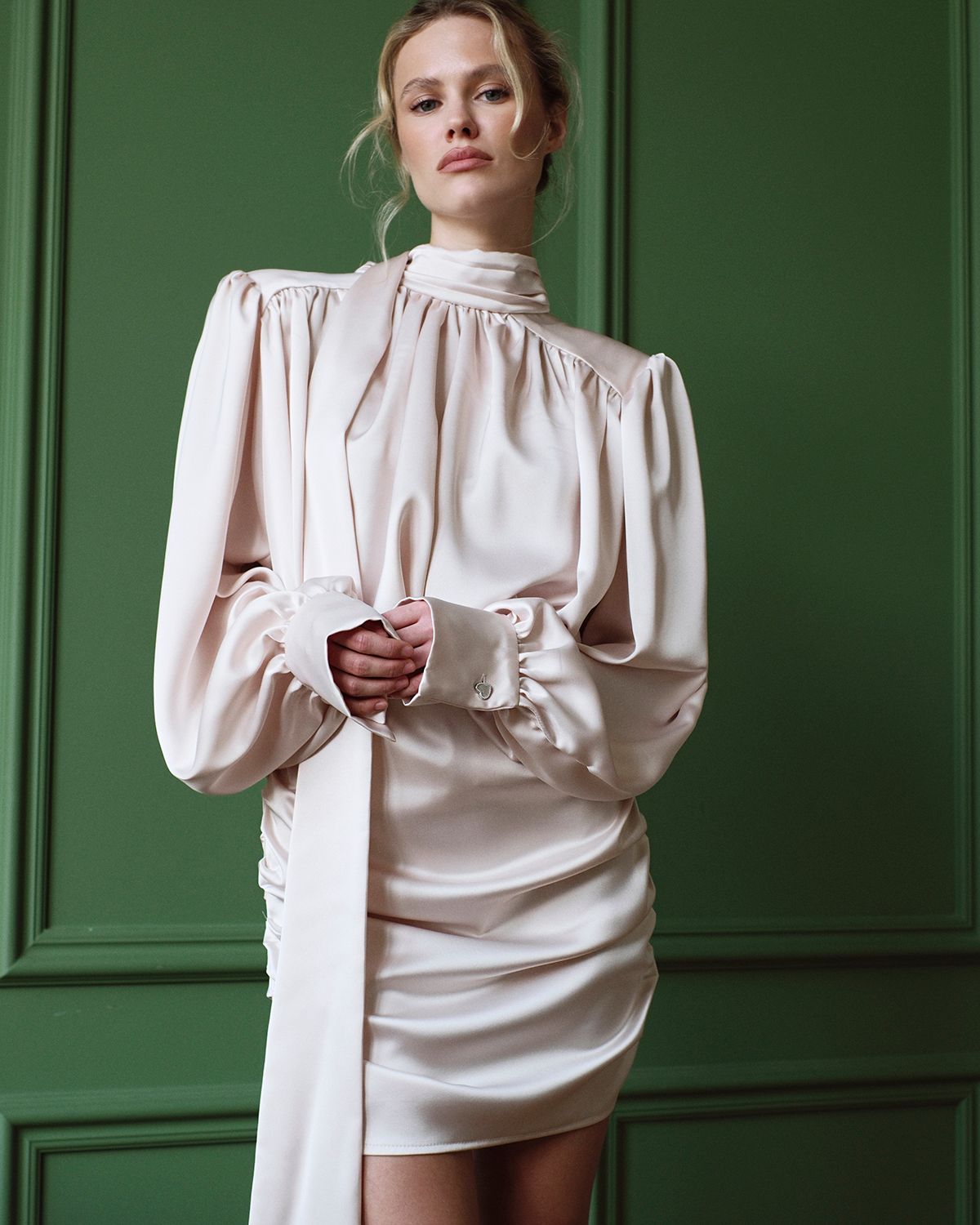 Блуза PEARL MUSE с шарфом