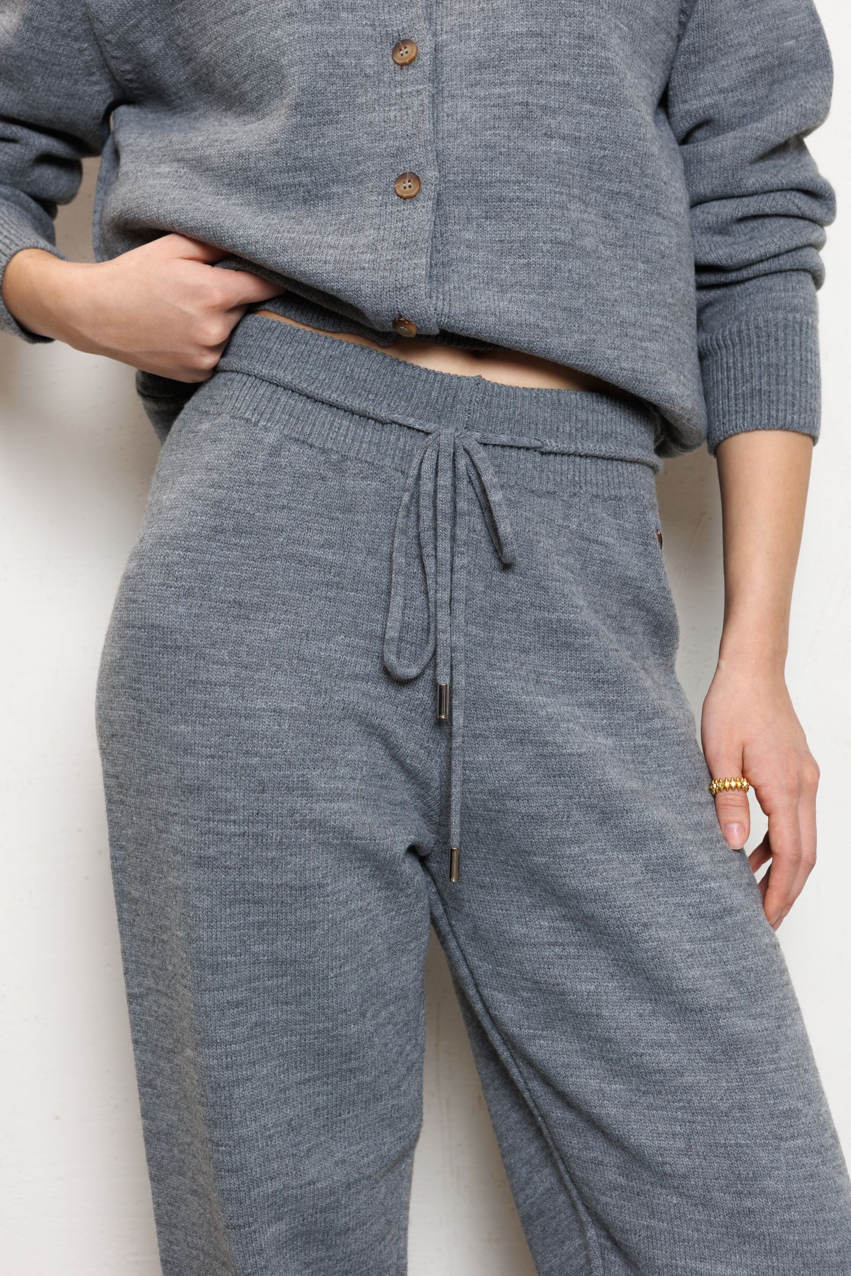 Джоггеры CHARLOTTE GRAY