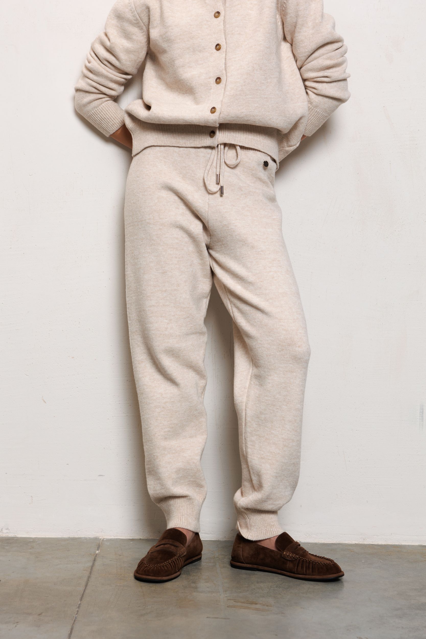 Джоггеры CHARLOTTE MILK