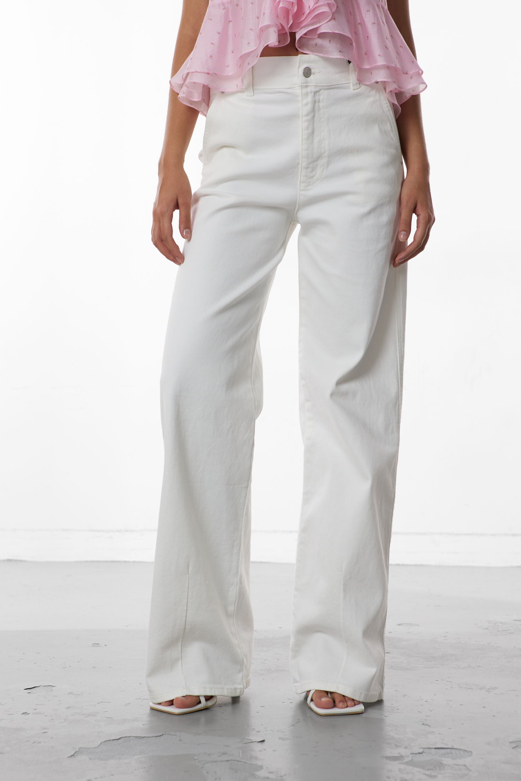 Джинсы WIDE LEG